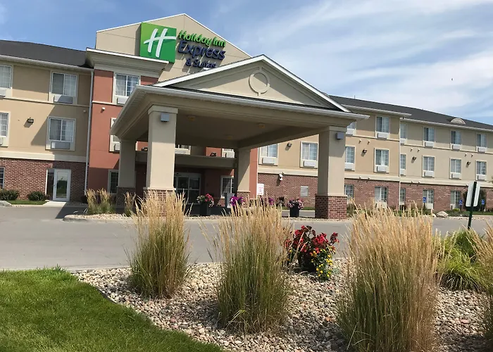Holiday Inn Express Hotel & Suites Council Bluffs - Convention Center Area By Ihg