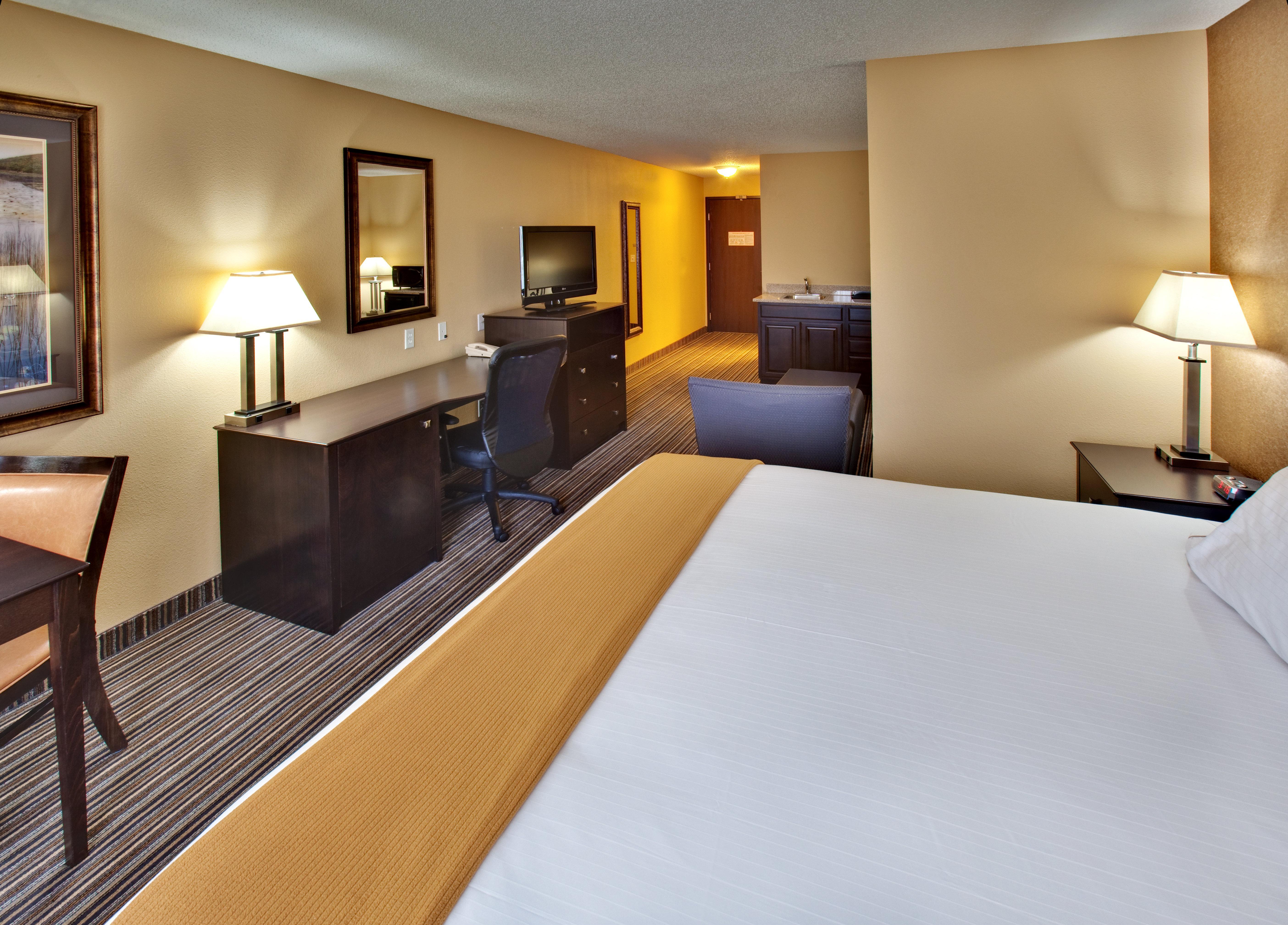 Hotel Express & - Convention Center Area By Ihg Council Bluffs